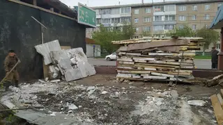 В Свердловском районе демонтируют три павильона, где незаконно торгуют спиртным