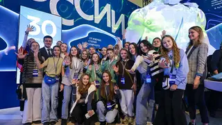 Школьники из Красноярского края посетили международную выставку «Россия»