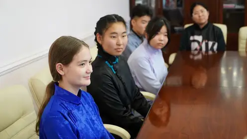 В Красноярске побывали монгольские школьники