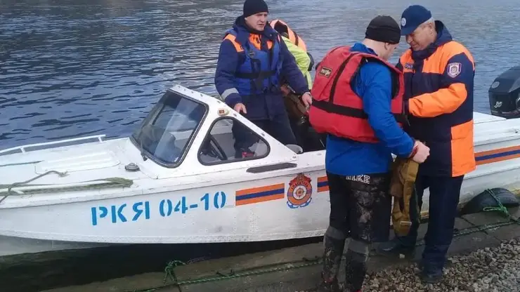В Красноярском крае мужчина утонул во время сплава по Кану