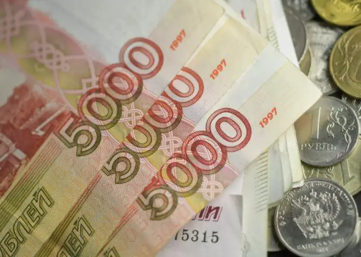 В Красноярском крае студенты-медики будут получать соцвыплату 1 900 рублей