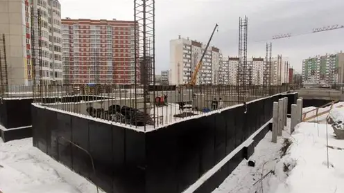 В Красноярске две школы на Взлётке и ул. Омская построят до конца 2025 года
