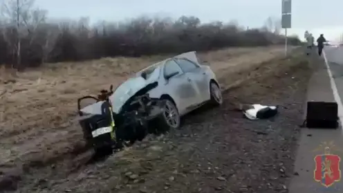 В Минусинске пьяный автомобилист без прав насмерть сбил самокатчика